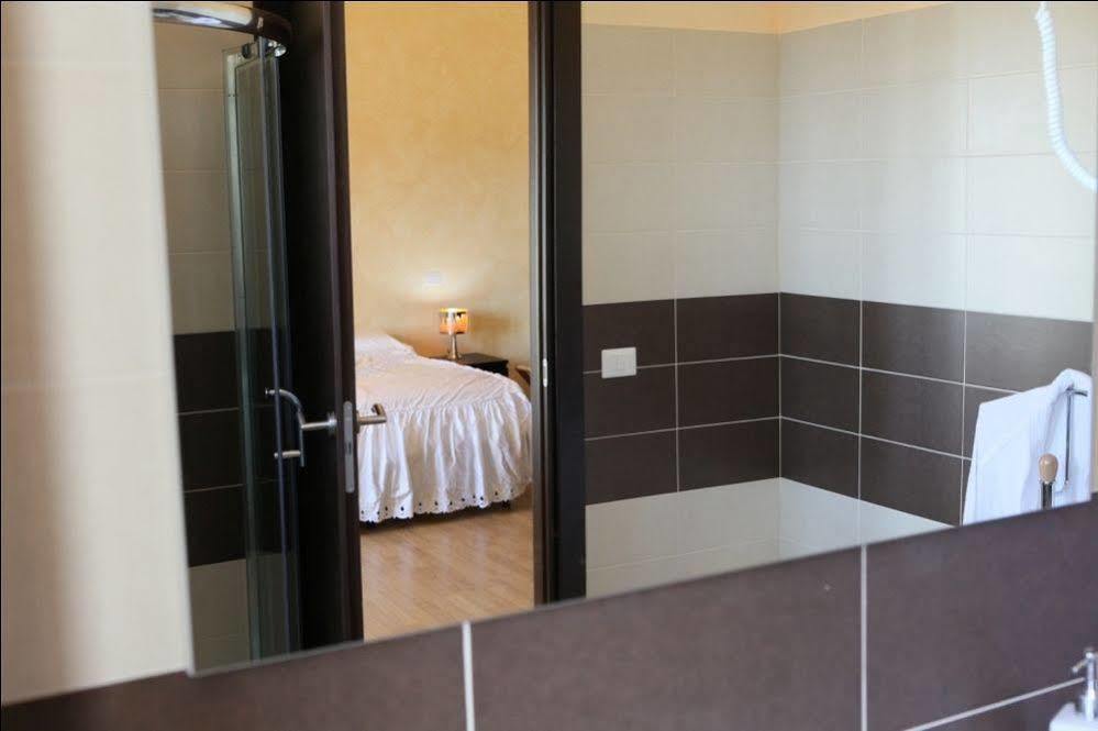 Matera Residence Luaran gambar